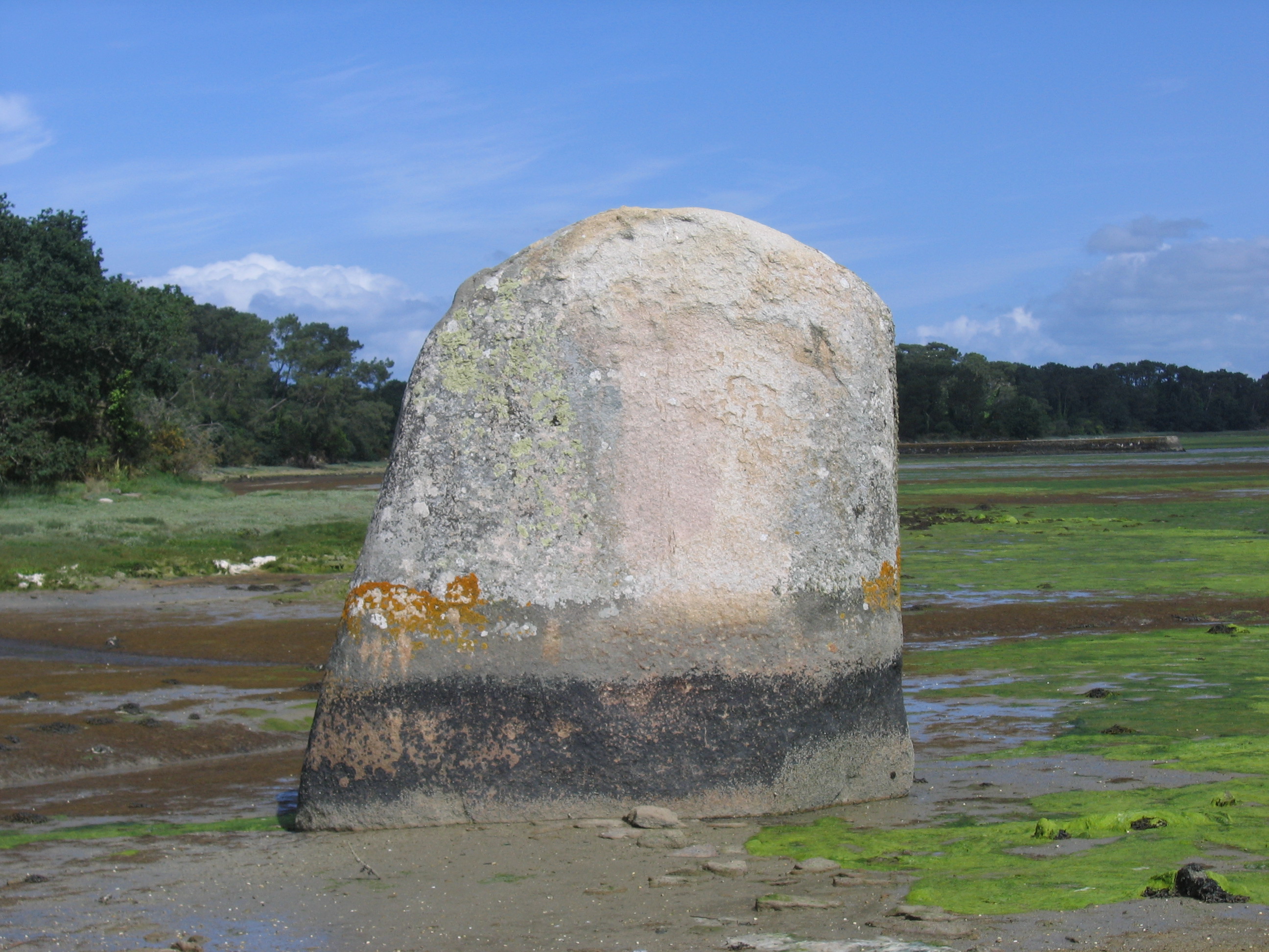 loctudy - menhir de penglaouic